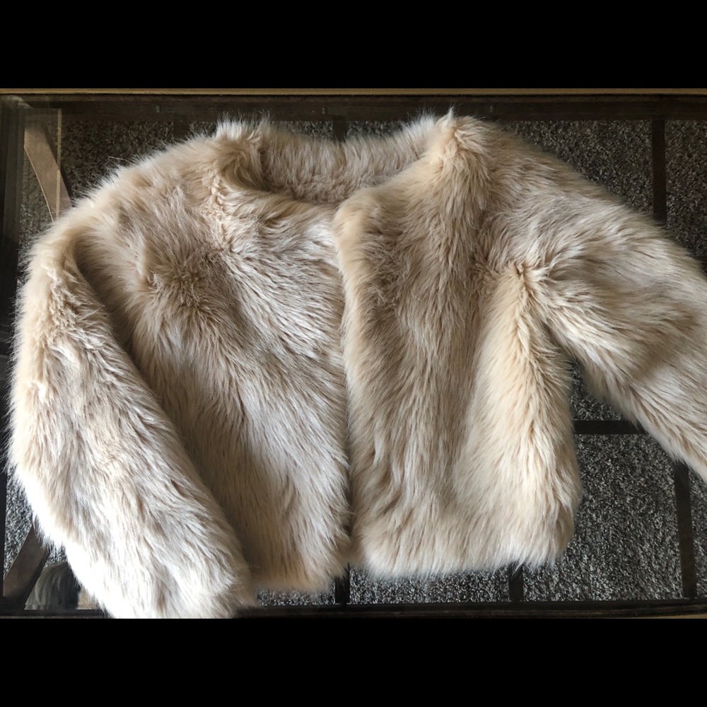 Fashion Nova Faux Fur Coat💕